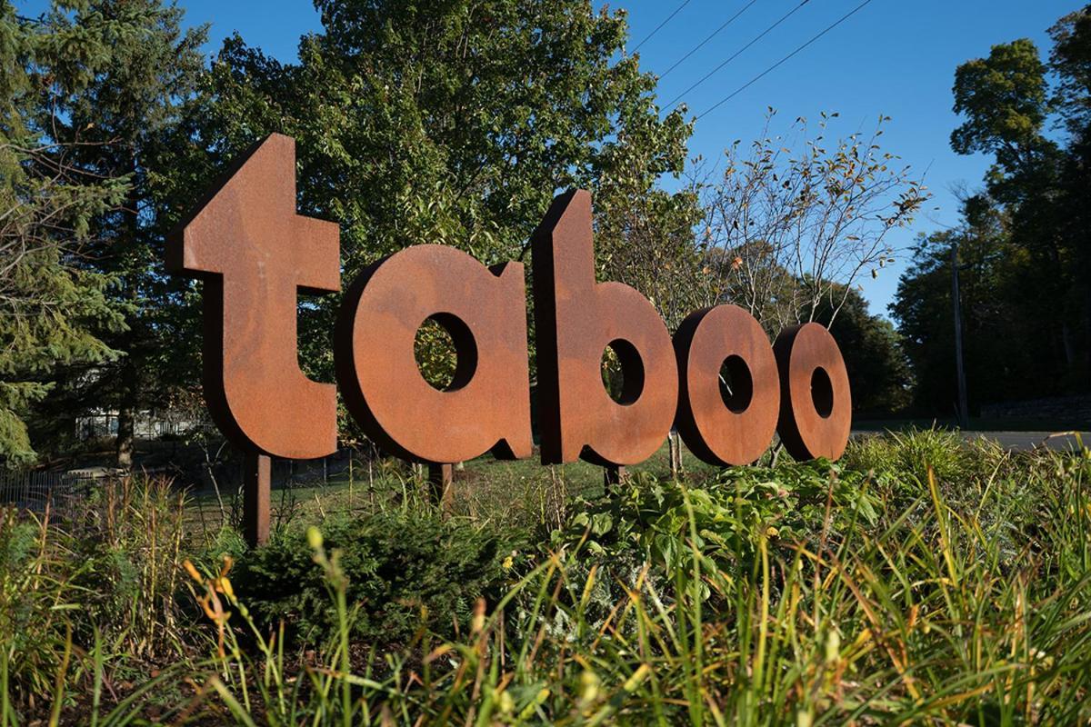 Taboo Muskoka Hotell Gravenhurst Eksteriør bilde