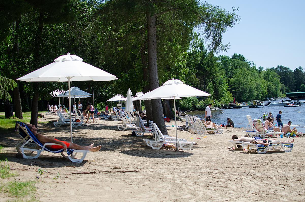 Taboo Muskoka Hotell Gravenhurst Eksteriør bilde